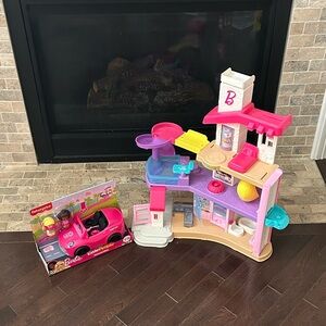 Barbie Dreamhouse Singing Little People Playset with car and 2 figures.